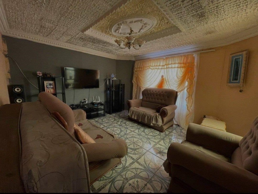 2 Bedroom Property for Sale in Mdantsane Nu 7 Eastern Cape